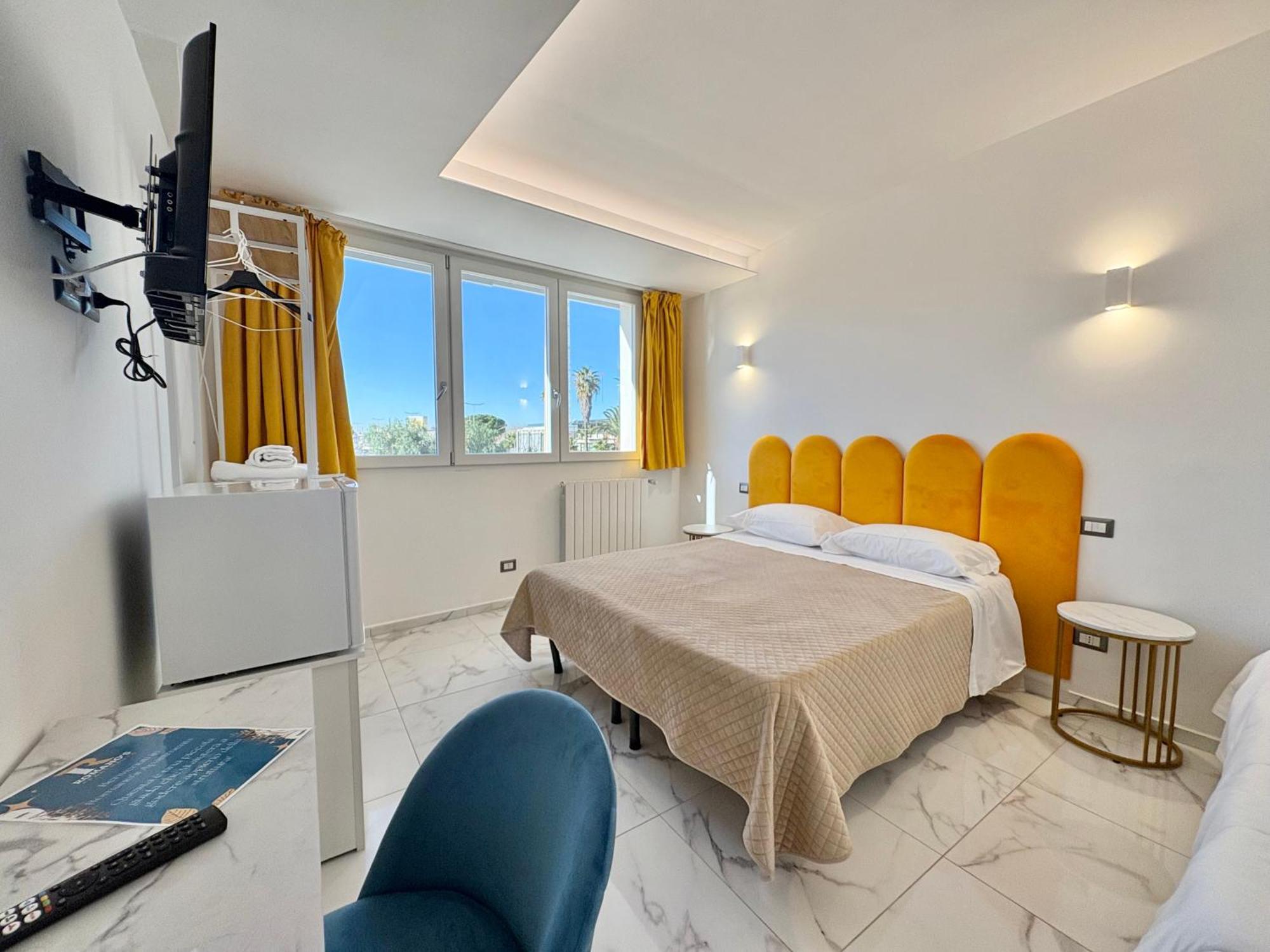 Romano'S Luxury Stay B&B Бари Экстерьер фото